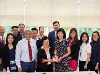 วิทยาลัยนานาชาติ มรภ.สวนสุนันทา
ต้อนรับและเข้าร่วมประชุมกับตัวแทนจาก
Griffith University, Queensland
Australia