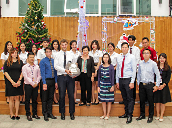 วิทยาลัยนานาชาติ
มหาวิทยาลัยราชภัฏสวนสุนันทา
จัดเลี้ยงส่งนักศึกษาแลกเปลี่ยน from The
University of Hradec Králové, Czech
Republic