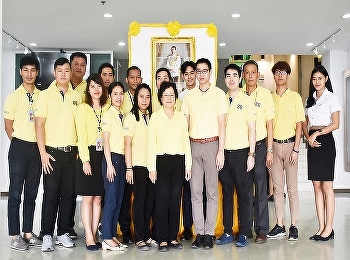 The International College, Suan Sunandha
Rajabhat University signed the book of
blessing on the auspicious occasion of
the coronation of King Maha
Vajiralongkorn.
