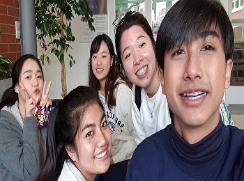 นักศึกษาสาขาธุรกิจการบิน
วิทยาลัยนานาชาติ
มหาวิทยาลัยราชภัฏสวนสุนันทาได้เดินทางไปประเทศ
Czech Republic
เพื่อเป็นนักศึกษาแลกเปลี่ยนที่
University of Hradec Králové