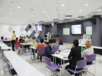 วิทยาลัยนานาชาติ
มหาวิทยาลัยราชภัฏสวนสุนันทา
ได้จัดประชุมโครงการให้ความรู้ด้านการประกันคุณภาพการศึกษา
ประจำปีการศึกษา 2562
กิจกรรมแลกเปลี่ยนเรียนรู้การเขียนรายงานการประเมินตนเองระดับหลักสูตร
(มคอ7.)